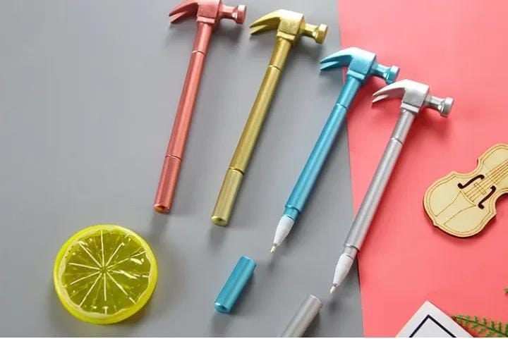 New High-Quality Novelty Hammer-Shaped Gel Pen in Assorted Colors for Stationery Lovers