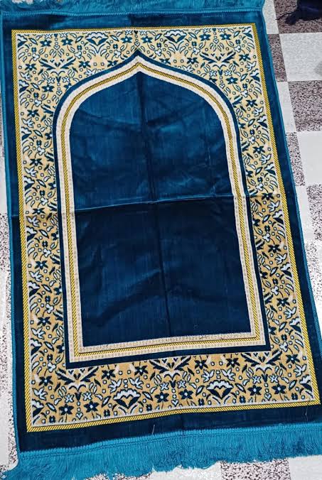 VIKAMA Muslim Prayer Rug with Arch Design, Blue Gold